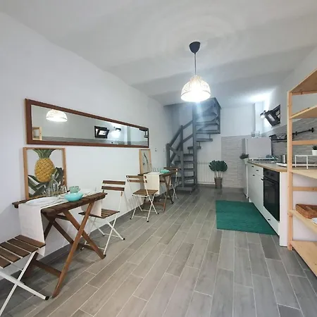 Casa Dina - Vertice Fondi